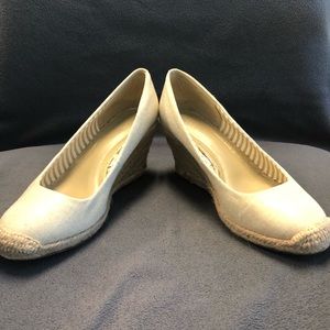 Merona | 7.5 | Cream Wedge Heel